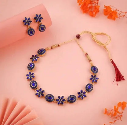 Gold Plated Choker set with Matching Pair of Drop Earring for Women and Girls.